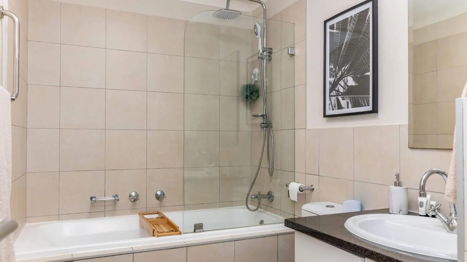 'Just Beachy' Muizenberg Beach Apartment